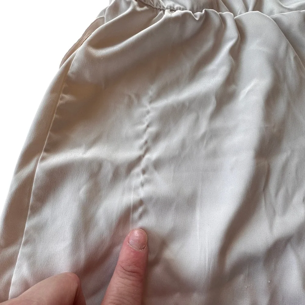 Y2K Streetwear Society Babydoll Camisole Top Womens  M Cream Satin Bow Coquette - Picture 7 of 10